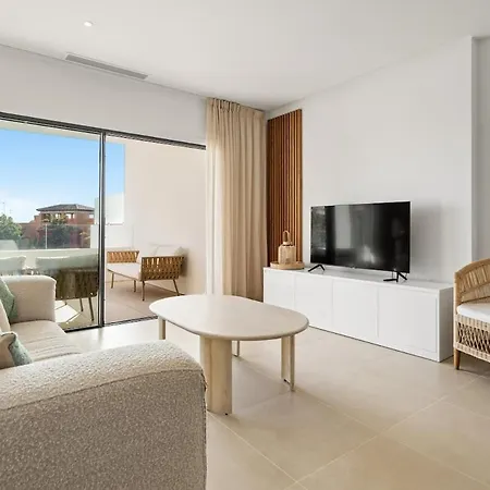 Apartamento Modern With Terrace & Pools Next To Golf Casares