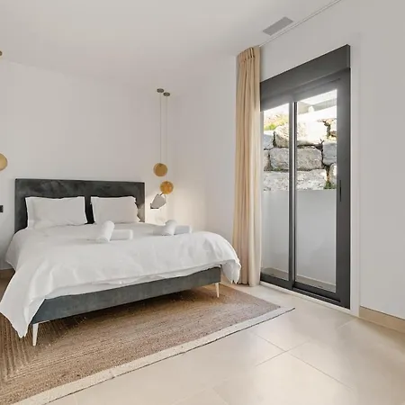 Apartamento Modern With Terrace & Pools Next To Golf Casares
